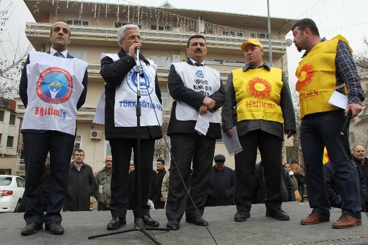 Eğitimcilerin Eyleminde Konuşma Krizi
