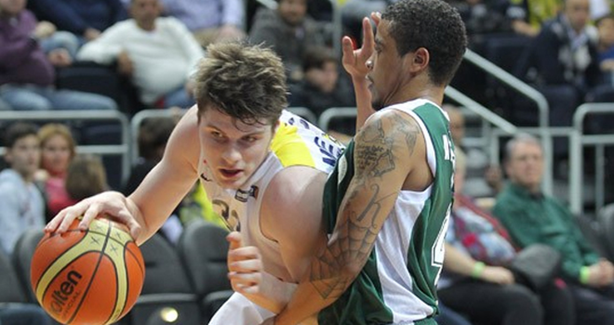Fenerbahçe Ülker-Aliağa Petkim: 89-56