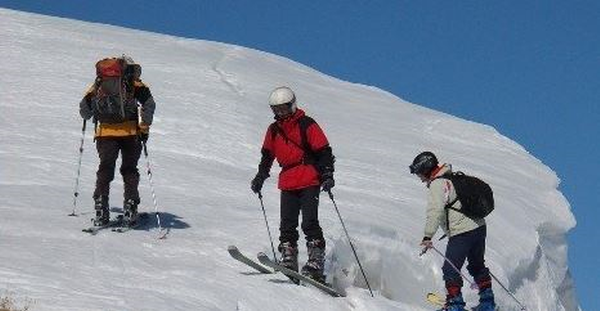 Hakkari Dağlarında İlk Kez Tur Kayağı