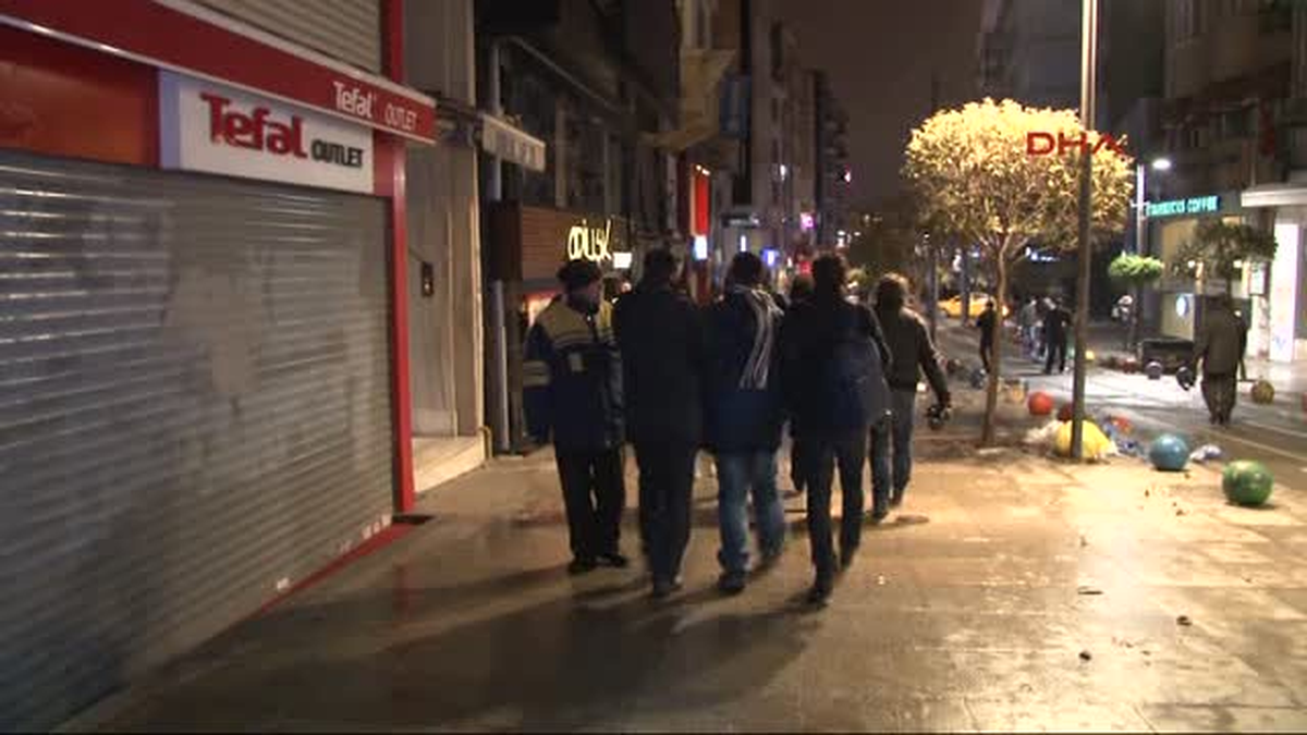 Kadıköy\'de Polis Müdahalesi
