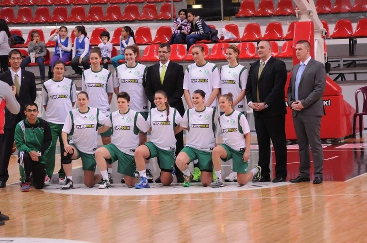 Kayseri KASKİ: 91 Uni Györ: 37