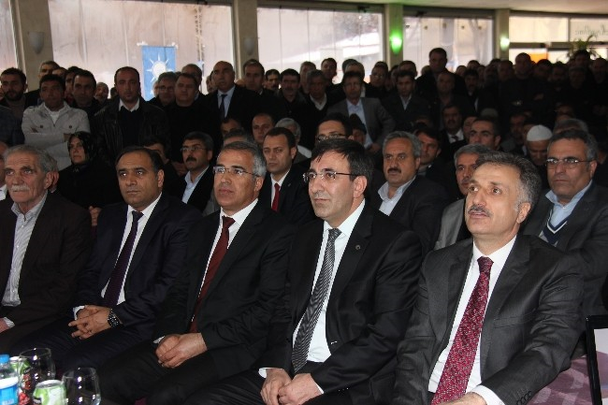 Kalkınma Bakanı Yılmaz Bingöl\'de