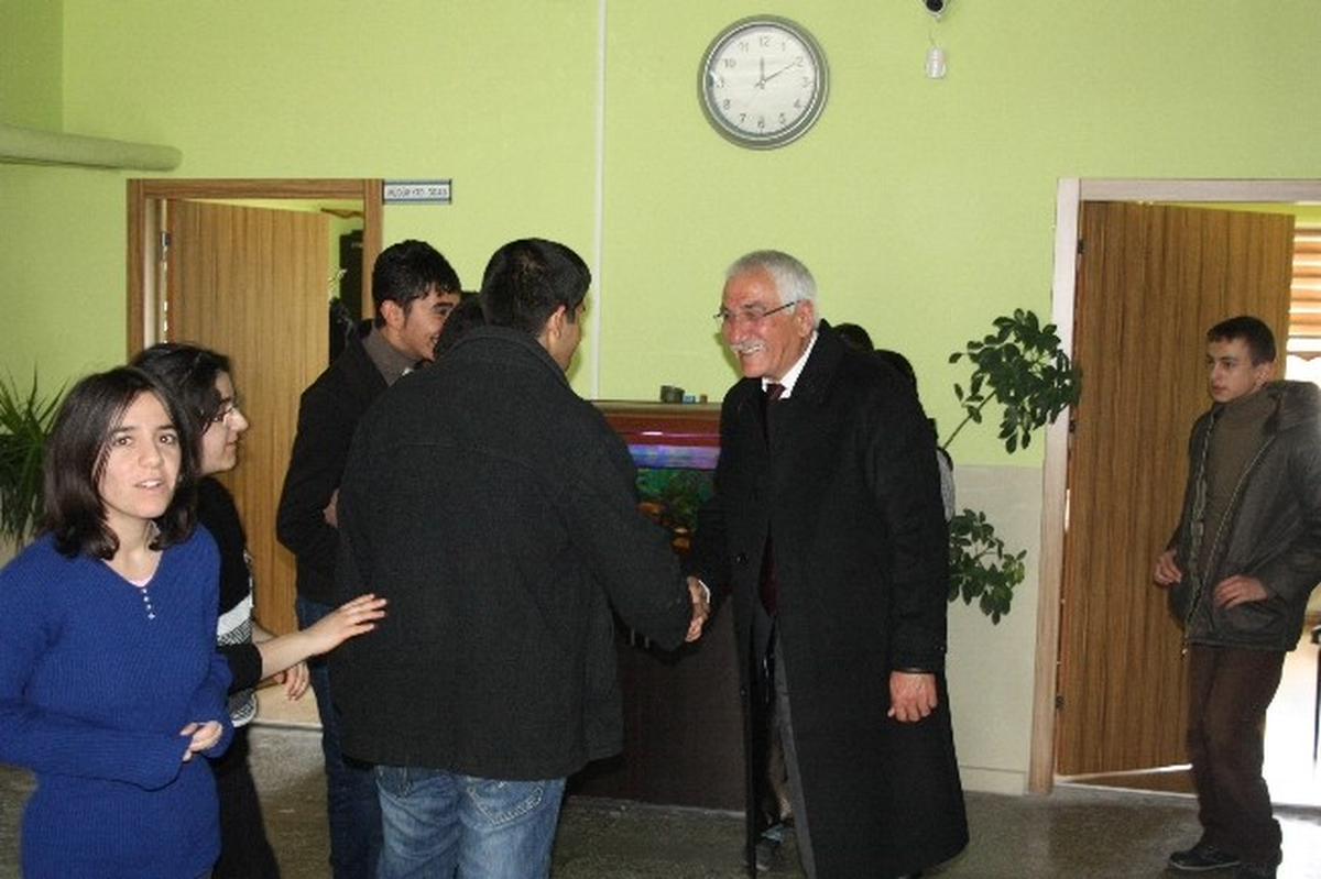 Karakaya\'dan Eğitim Kurumlarına Ziyaret