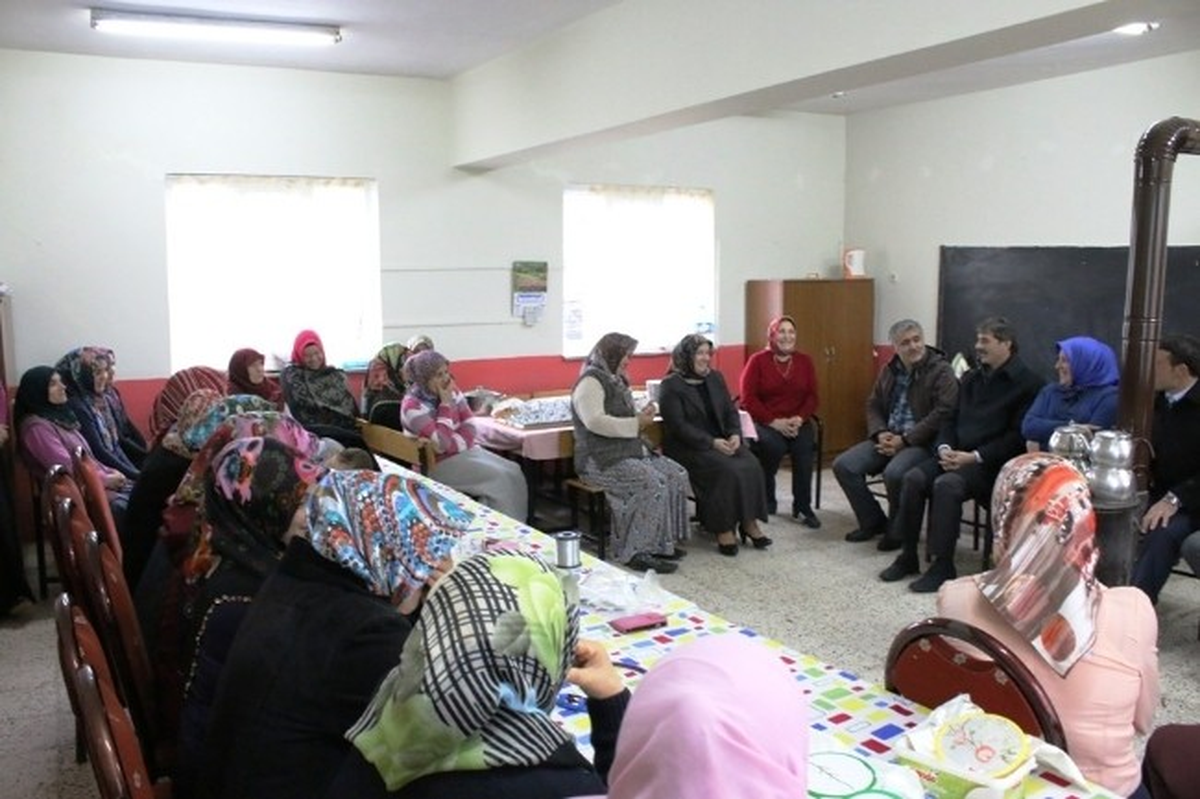 Kursiyerler El Emeklerini Kazanca Çevirecek