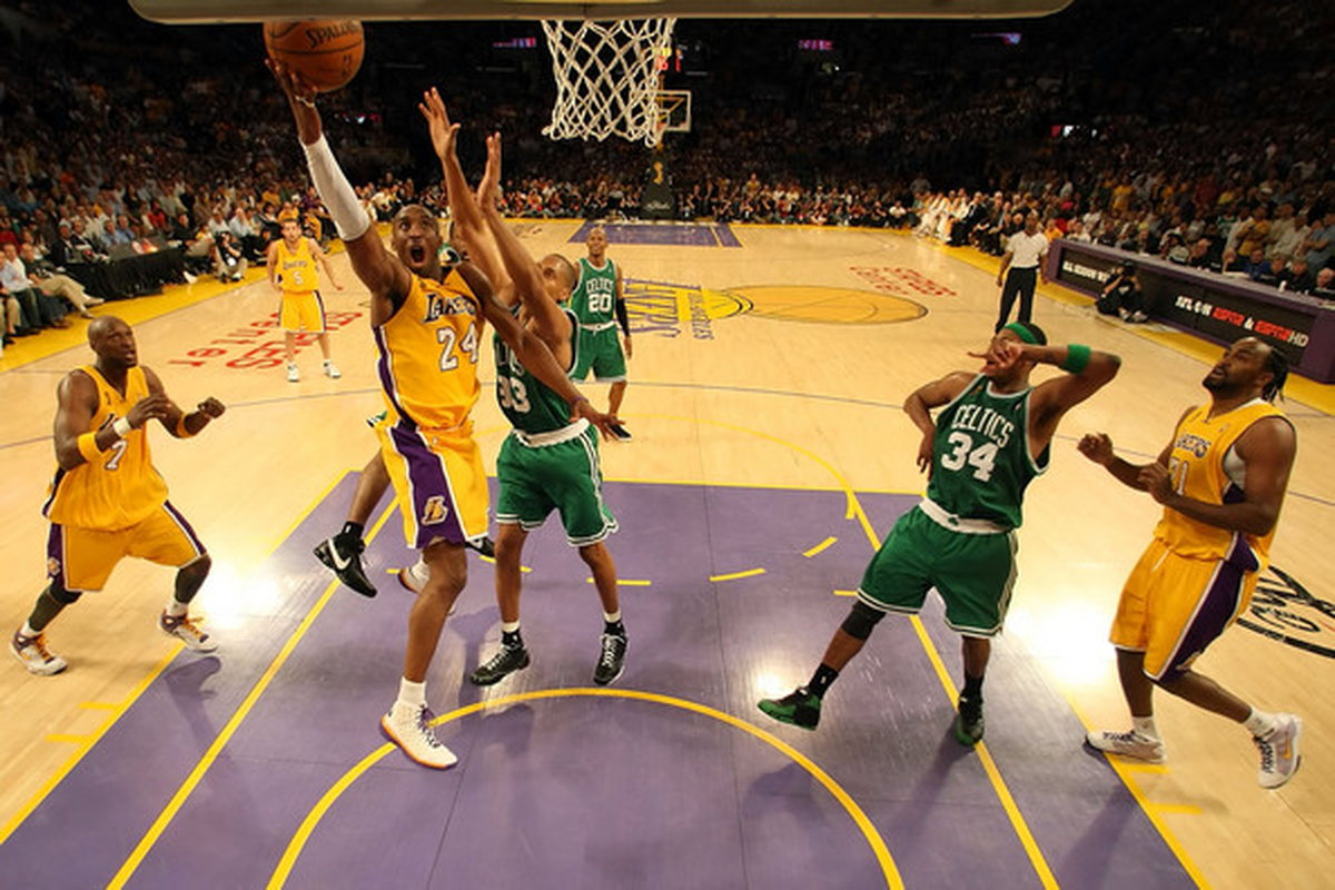 Los Angeles Lakers Tarihinin En Kötü Sezonunu Geçirebilir