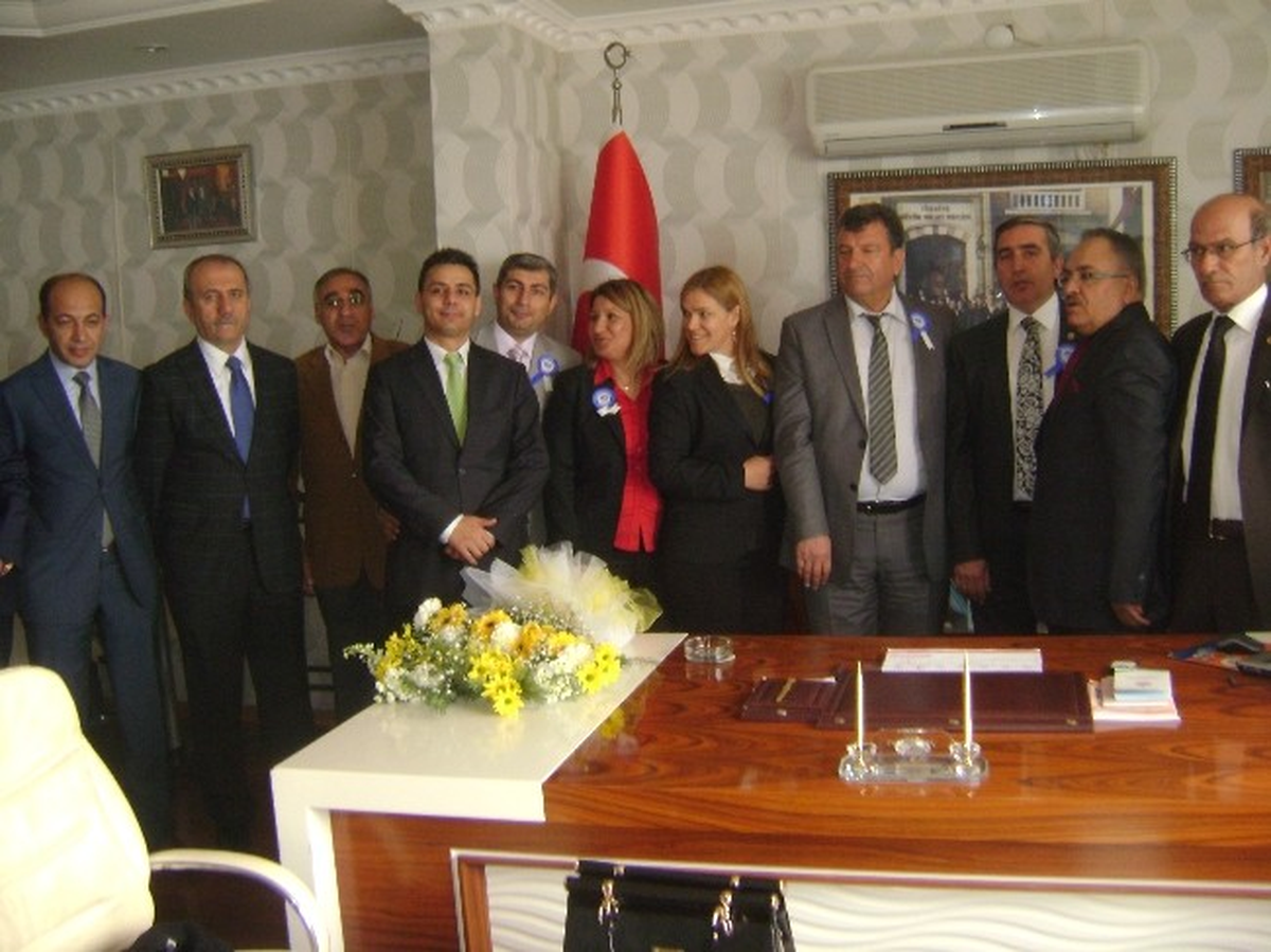 Mardin Defterdarından Mesob\'a Ziyaret