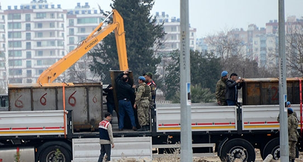 MİT Tır\'larının Durdurulması
