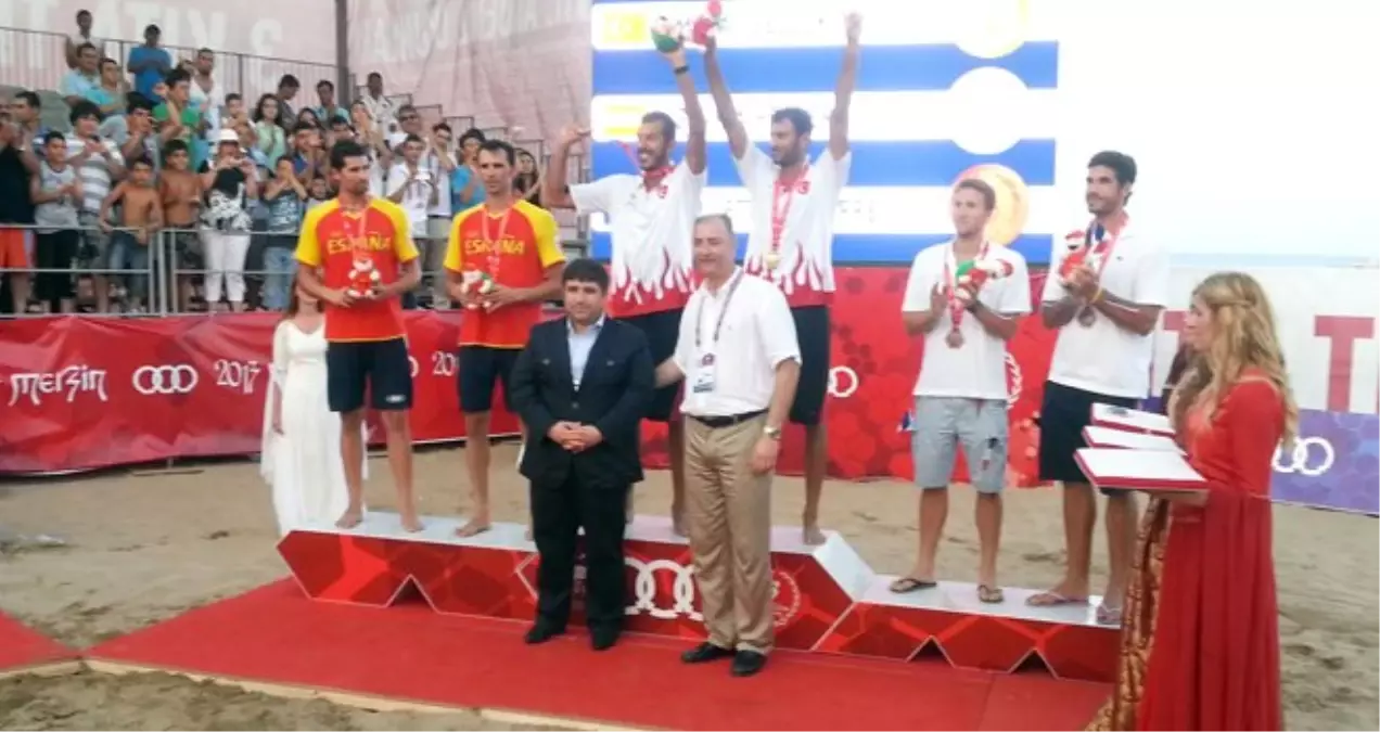 Plajda Çifte Altın!