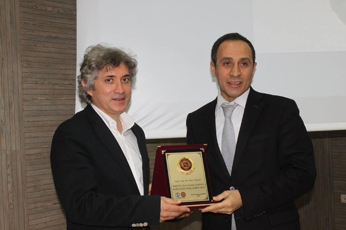 Prof. Dr. Özkan, Fü Öğrencileriyle Buluştu