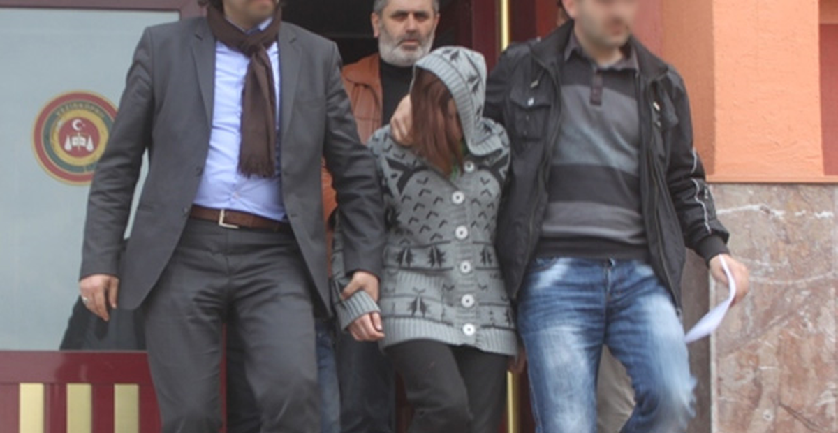 Samsun\'da 2 Günlük Bebeğini Boğarak Öldüren Anne Tutuklandı