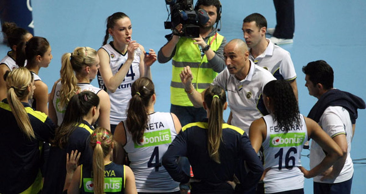 Sarı Melekler Kupa Aşkına