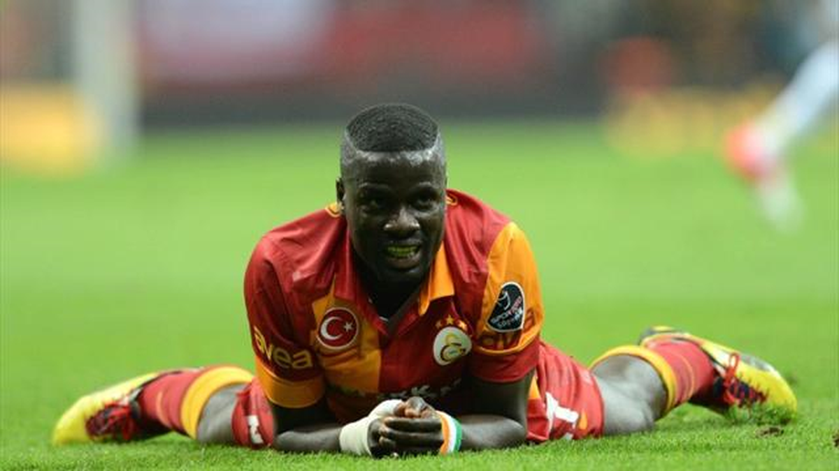 Sosyal Medyada Eboue\'ye Tepki