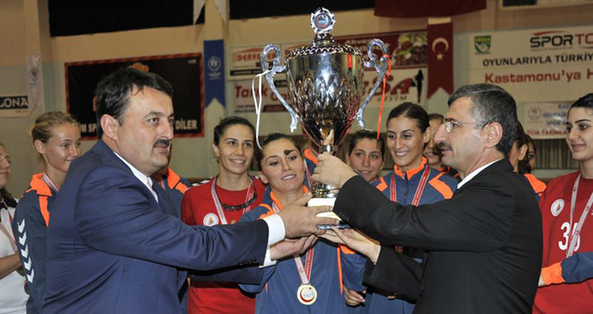 Süper Şampiyon Muratpaşa Belediyesi