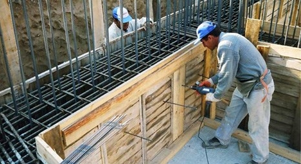 Ticaret ve Hizmet Sektörlerinde Ciro Arttı