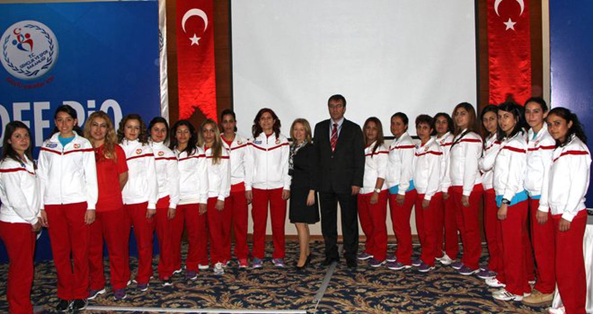 Türkiye\'de Atletizm Üç İlde Var"