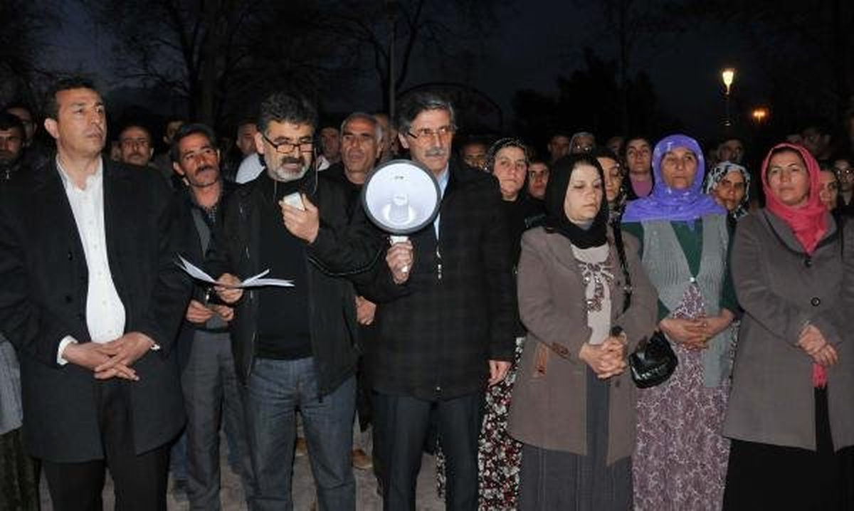 Urla\'daki Hdp Binasına Saldırı, Gaziantep\'te Protesto Edildi