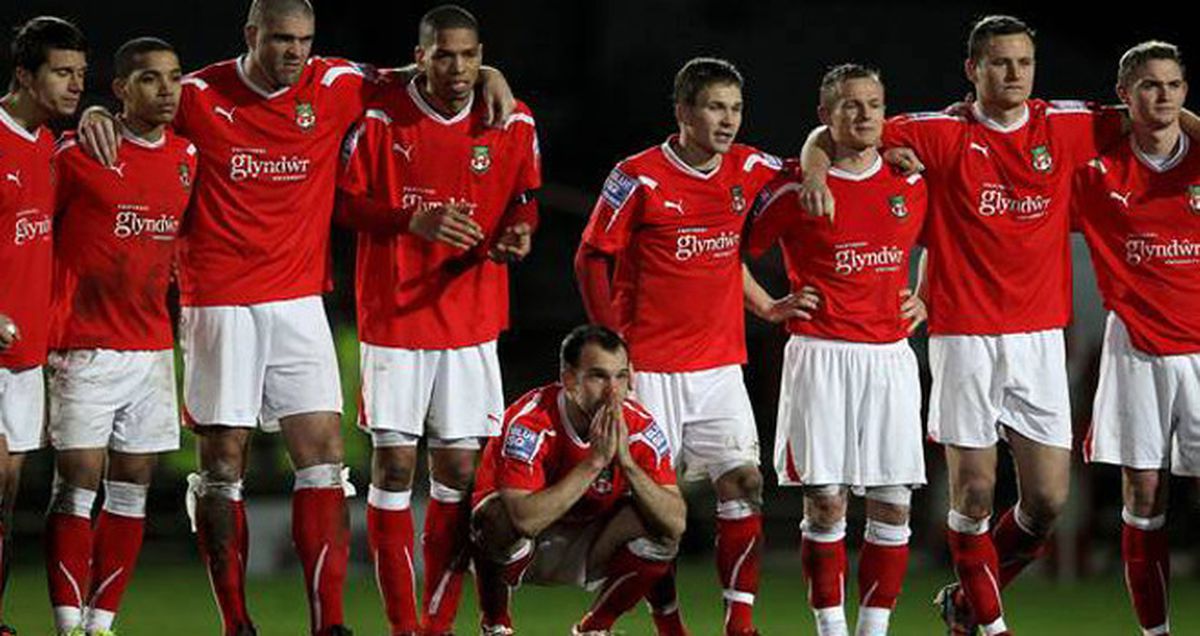 Wrexham, CV ile Hoca Seçiyor