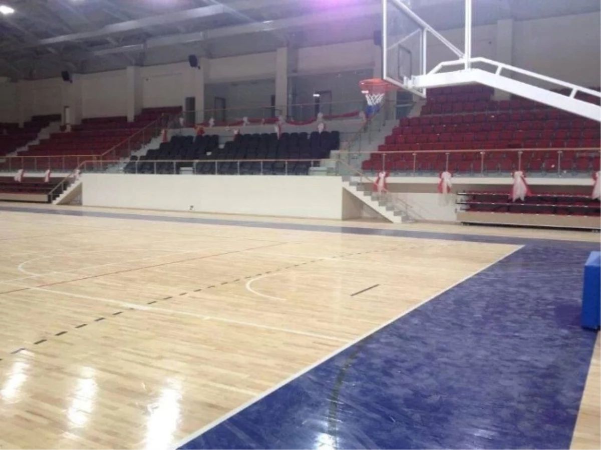 90. Yıl Spor Salonu Kapılarını Açıyor