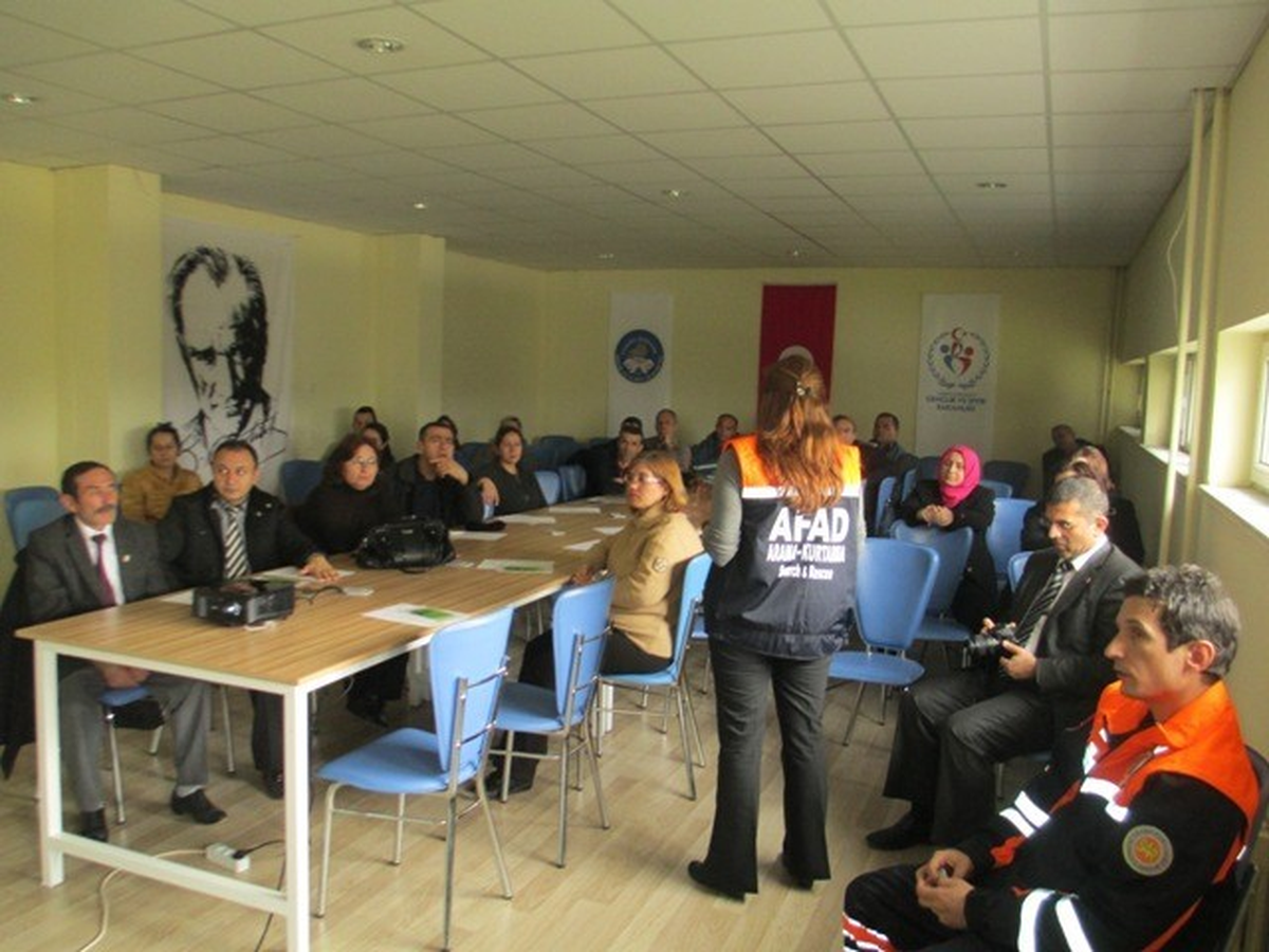 Tekirdağ\'da Afete Hazır Aile Eğitimi Verildi
