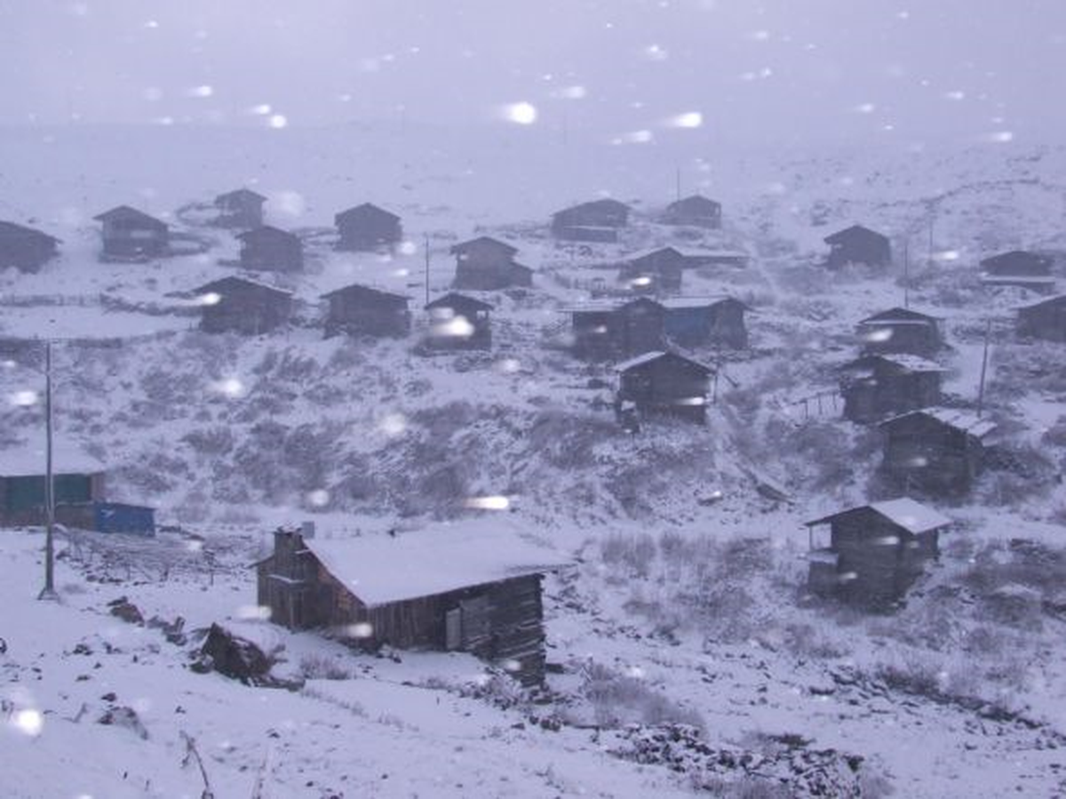 Ardahan\'a Kar Yağdı, Sis Çöktü