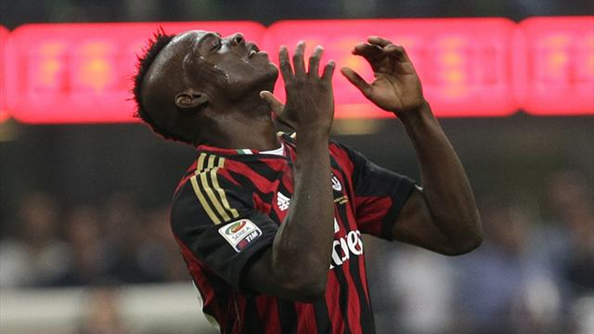 Arsenal ile Tottenham Balotelli Transferi İçin Karşı Karşıya Geldi