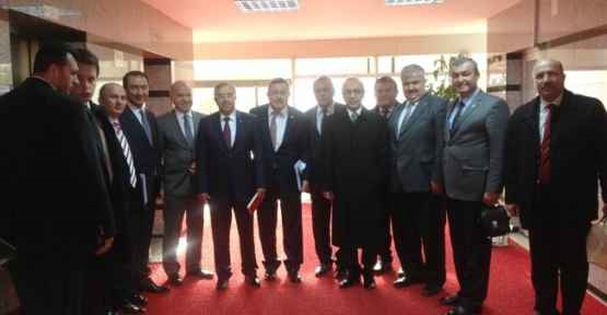 Bakan Elvan Belediye\'yi Ziyaret Etti