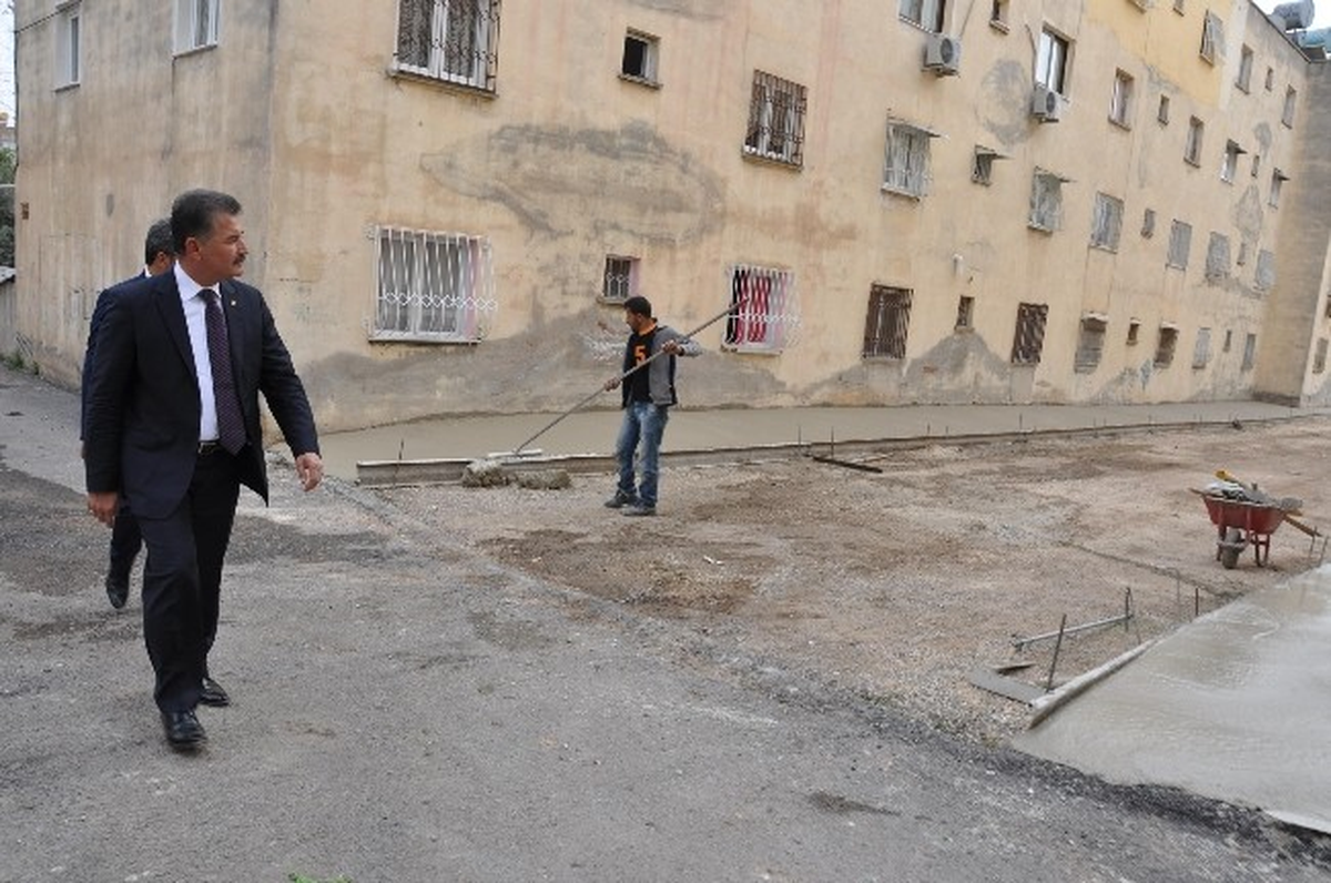 Başkan Tuna Ada İçi Çevre Düzenleme Çalışmalarını İnceledi