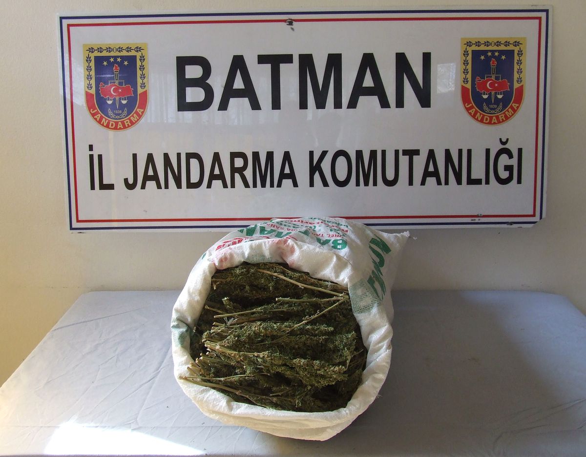 Batman\'da 6 Kilogram Esrar Ele Geçirildi