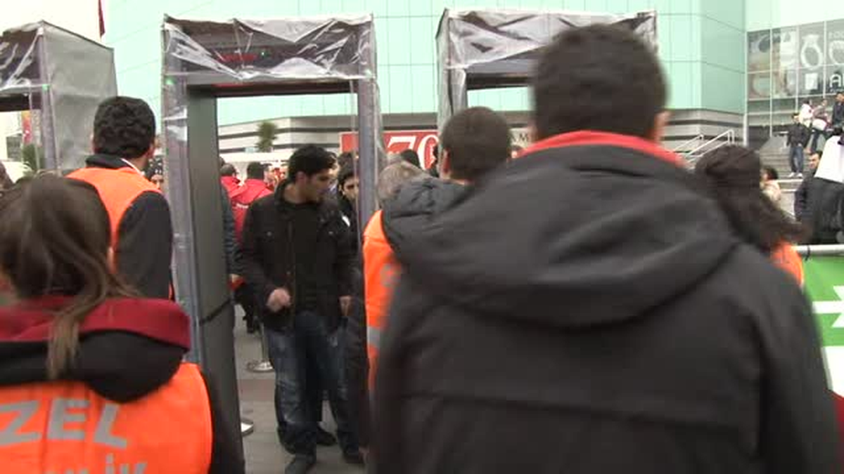 Cola Tarafından Düzenlenen FIFA Dünya Kupası Turu Kapsamında İstanbul? A Gelen FIFA Dünya Kupası,...