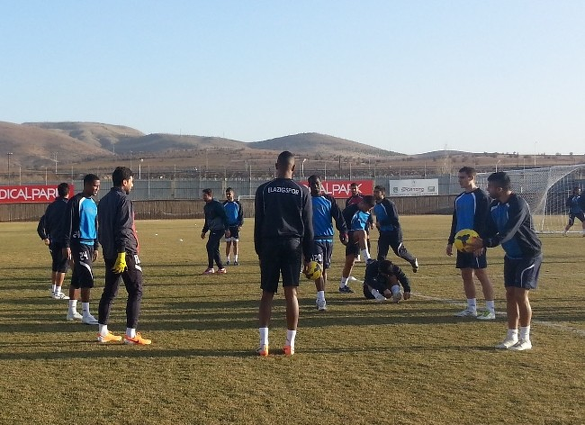 Elazığspor\'da Sivasspor Mesaisi Sürüyor