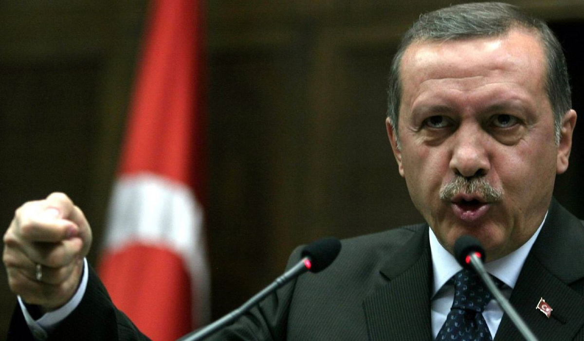 Erdoğan: \'\'Ortada çok büyük bir ihanet var\'\' -