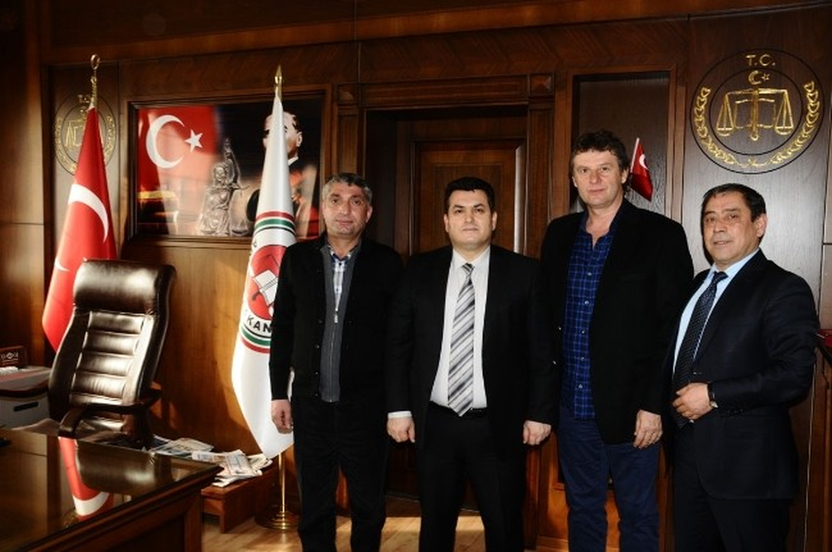 Erzurum Büyükşehir Belediyespor Teknik Direktörü İncedal\'dan Başsavcı Apaçık\'a Ziyaret