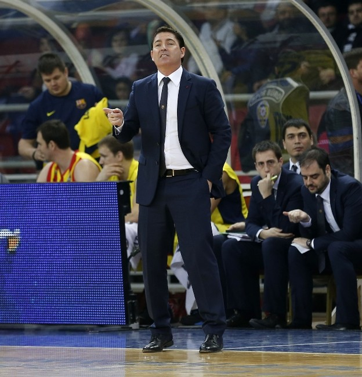 Anadolu Efes - Barcelona: 84-89