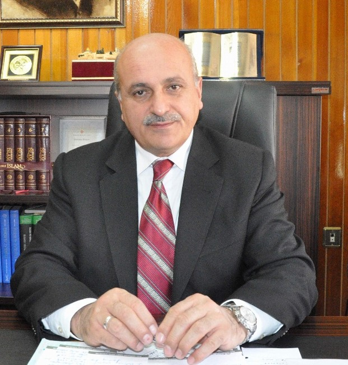 Kabe\'de Yapılan Tamirat Çalışmaları Hac Kontenjanlarını Yüzde 20 Düşürdü