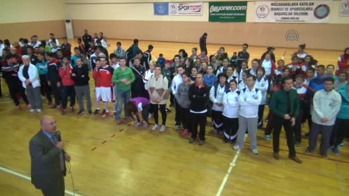 Kadınlar ve Erkekler Futsal Türkiye Şampiyonası başladı -
