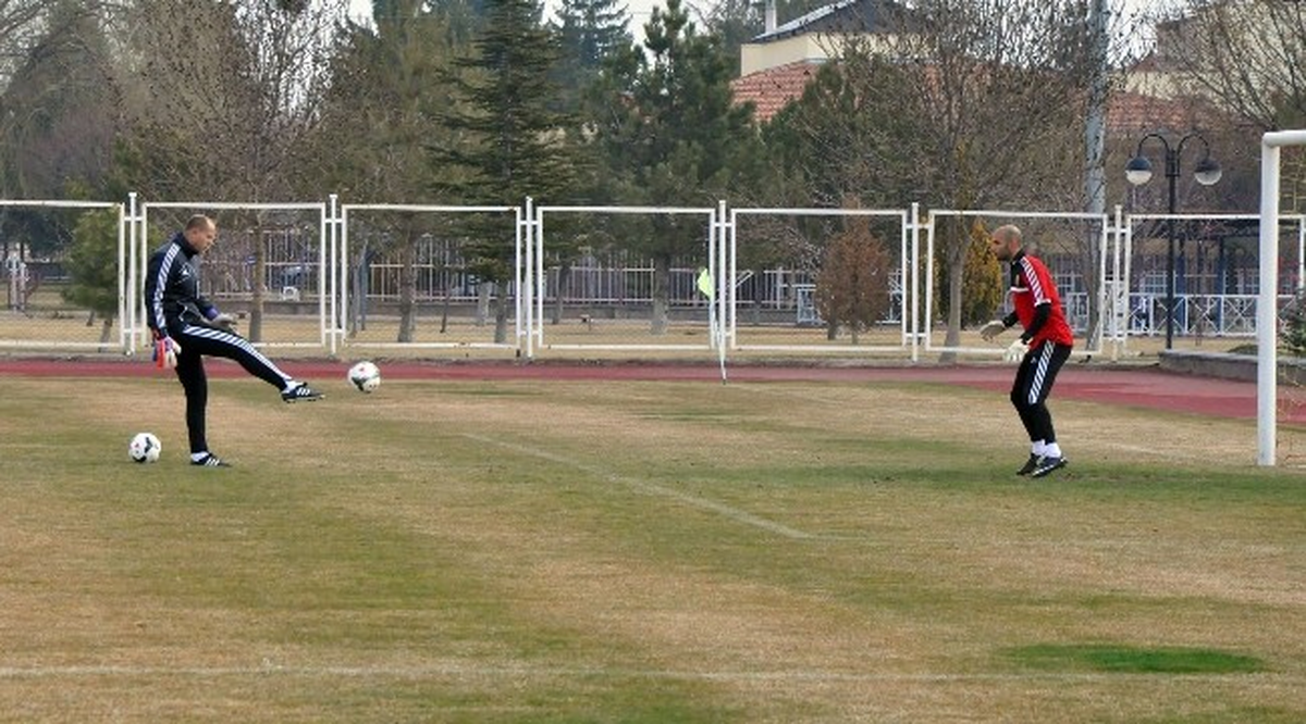 Kayserispor, Erciyesspor Maçı Hazırlıklarını Sürdürüyor