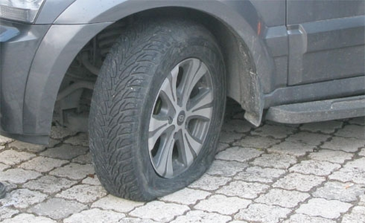Otomobilden Hırsızlık Yapan 1 Kişi Tutuklandı