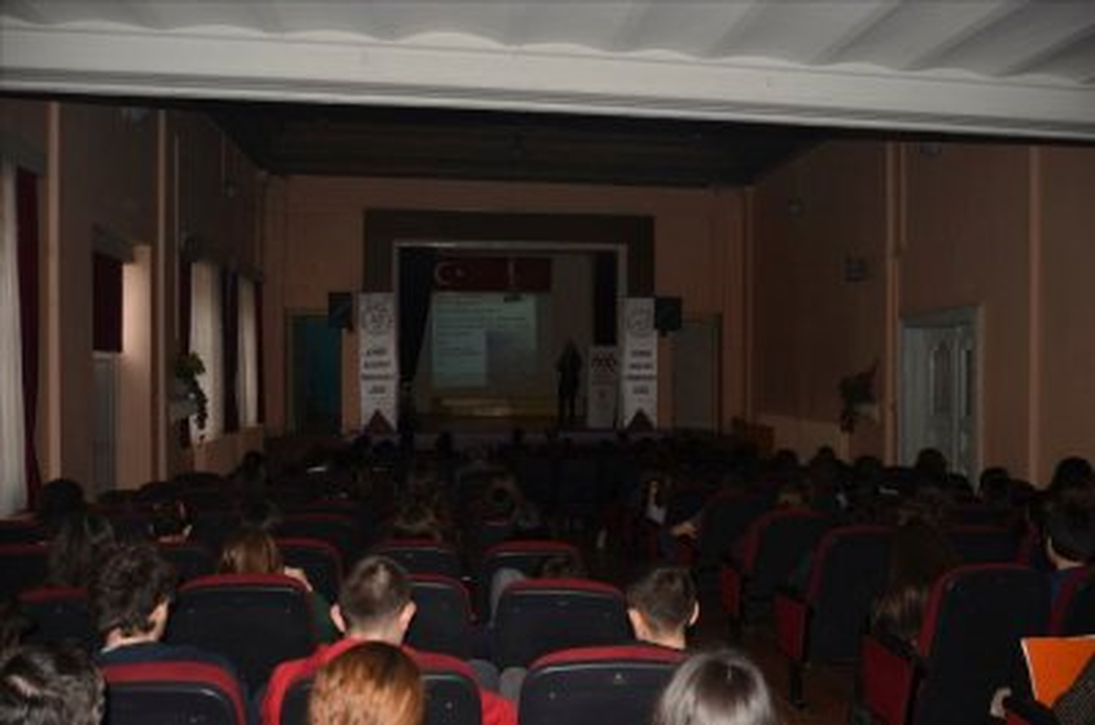 Liselerde Aile Eğitim Programları Başladı