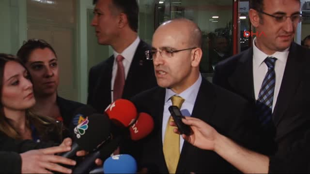 Maliye Bakanı Şimşek: Gündemimizde Vergi İndirimi de Artırımı da Yok