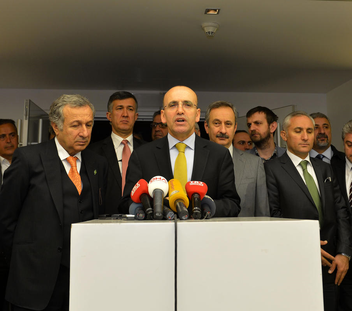 Maliye Bakanı Şimşek Soruları Cevaplandırdı
