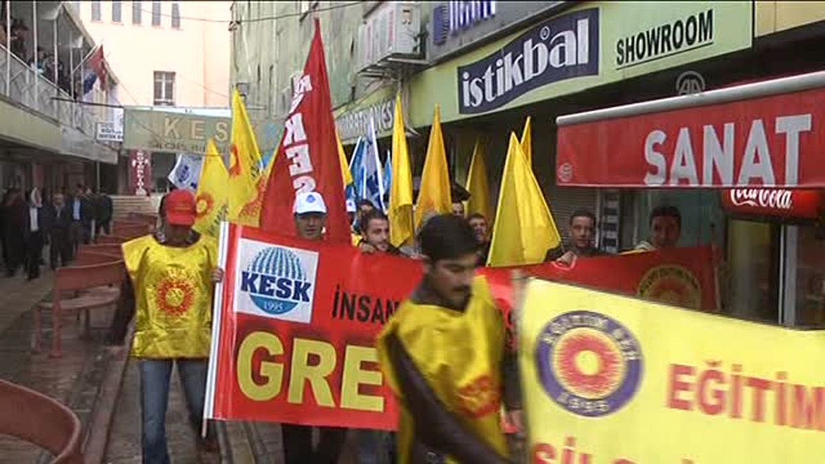 MEB yasa tasarısı protesto edildi -