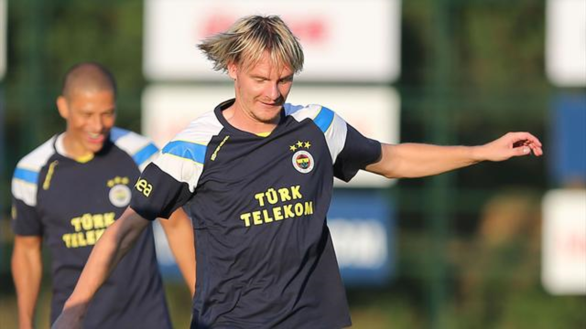 Milos Krasic Fransa\'da Dalga Konusu Oldu