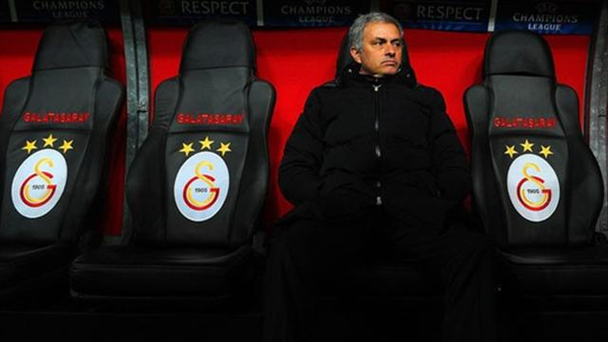 Mourinho Oyundan Menun Değil