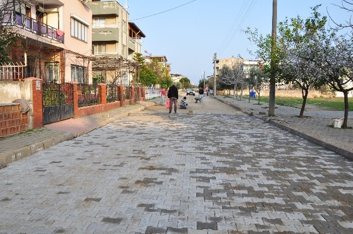 Nazilli\'de Pazaryeri ve Otopark Sorunu Çözülüyor