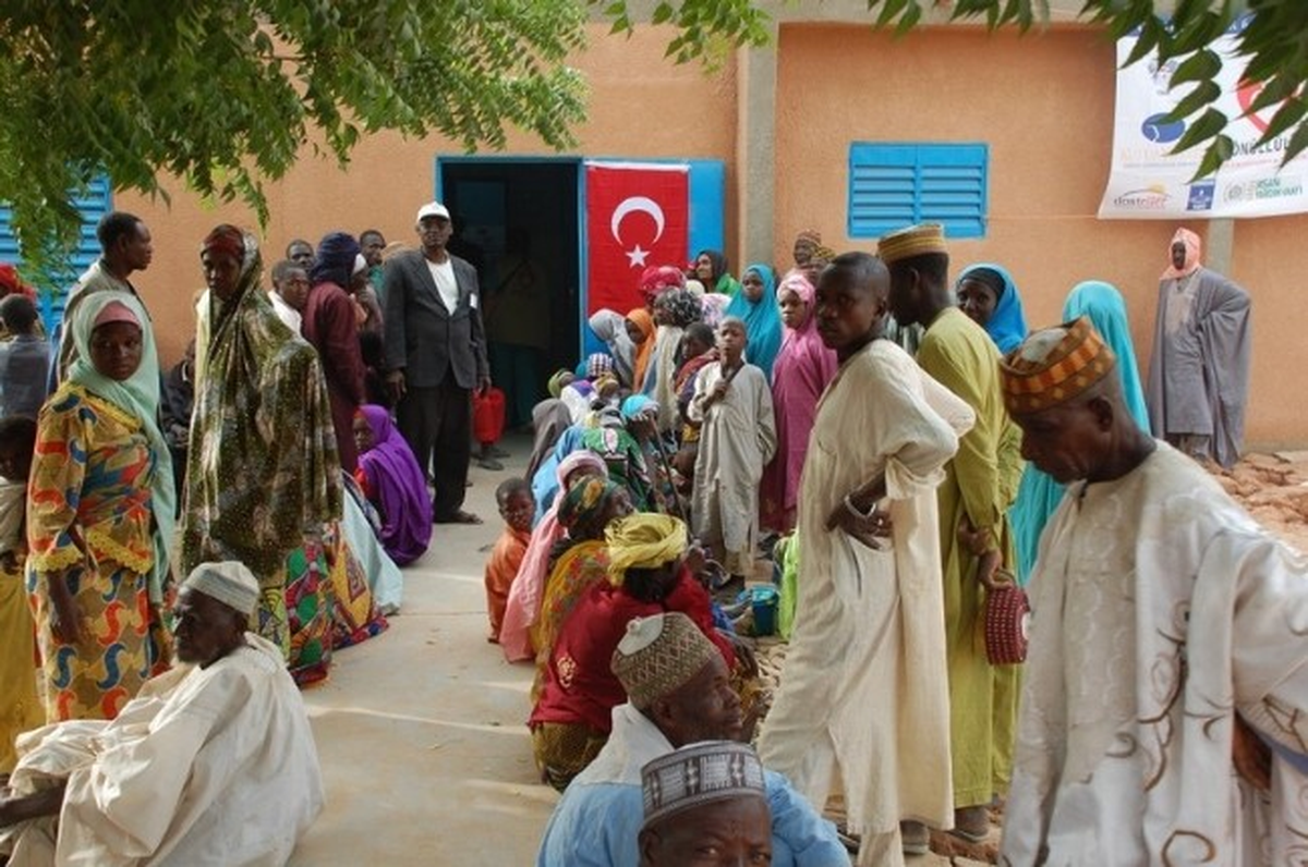 Nijer\'de Sağlık ve İnsani Yardım Organizasyonları Devam Ediyor