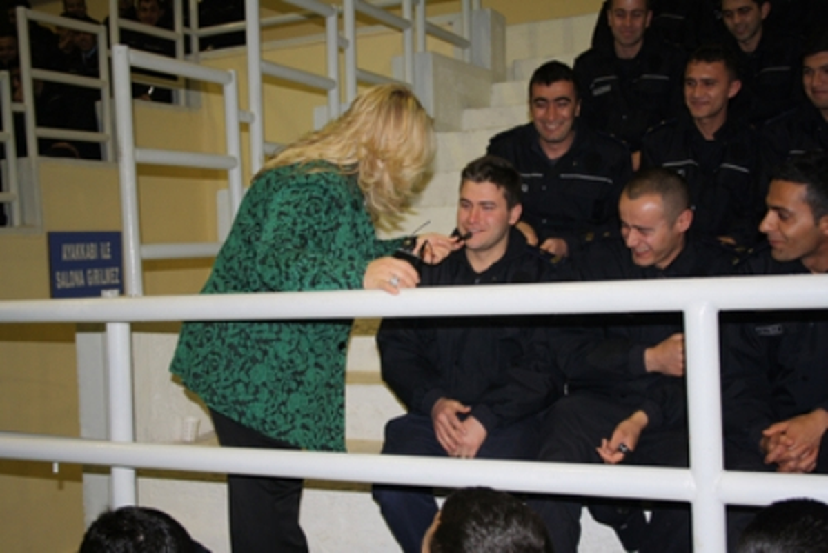 Polis Adaylarına "Etkili İletişim Teknikleri" Semineri