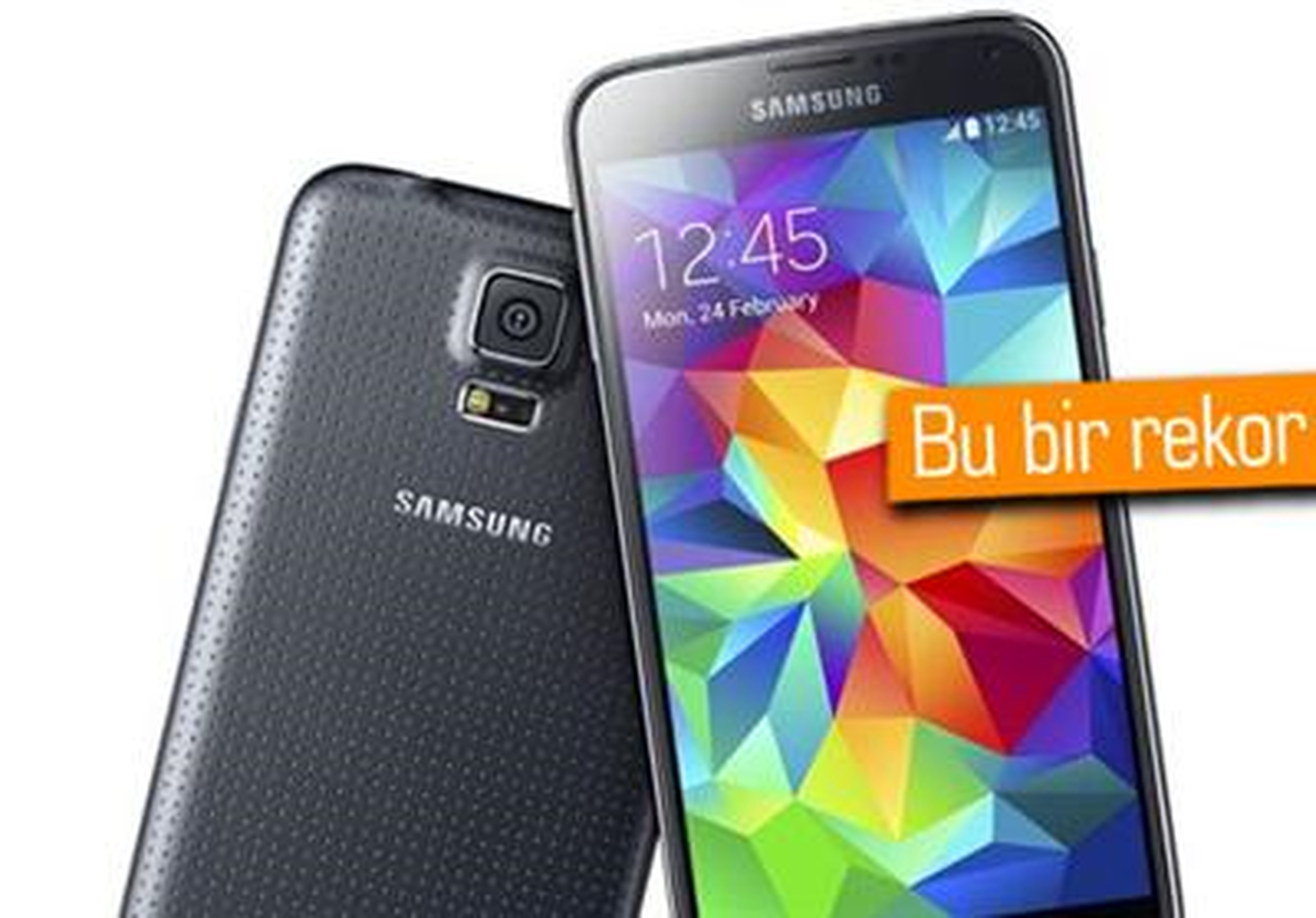 Samsung Galaxy S5 Rekor Kırdı