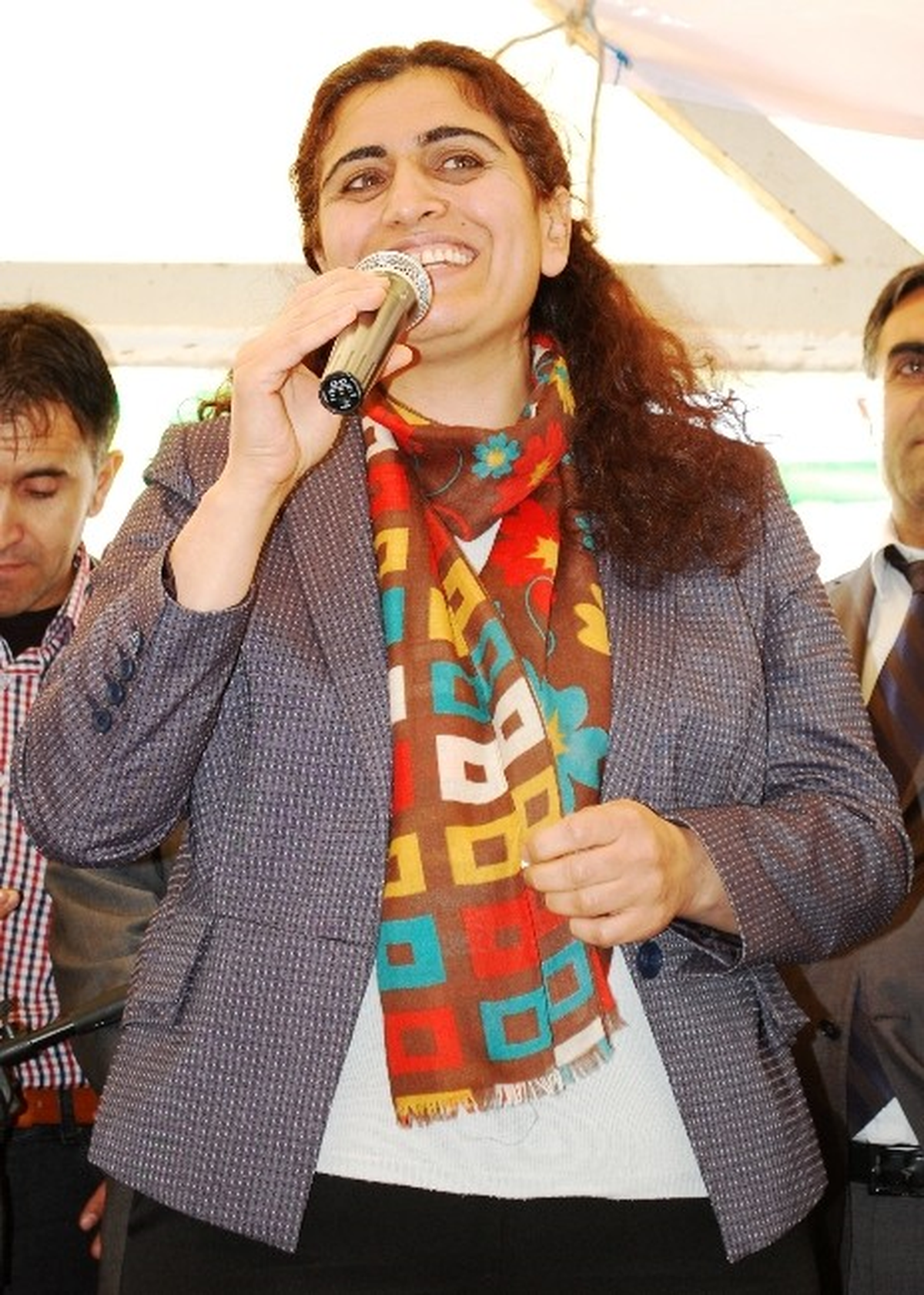 Sebahat Tuncel: "Chp Cemaate Sarılmış Durumda"