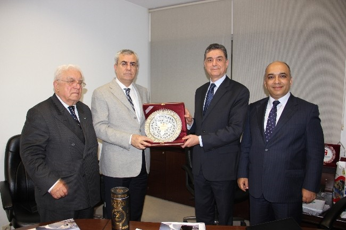Tunus\'tan Ticari İşbirliğini Artırma ve Ortak Yatırım Çağrısı