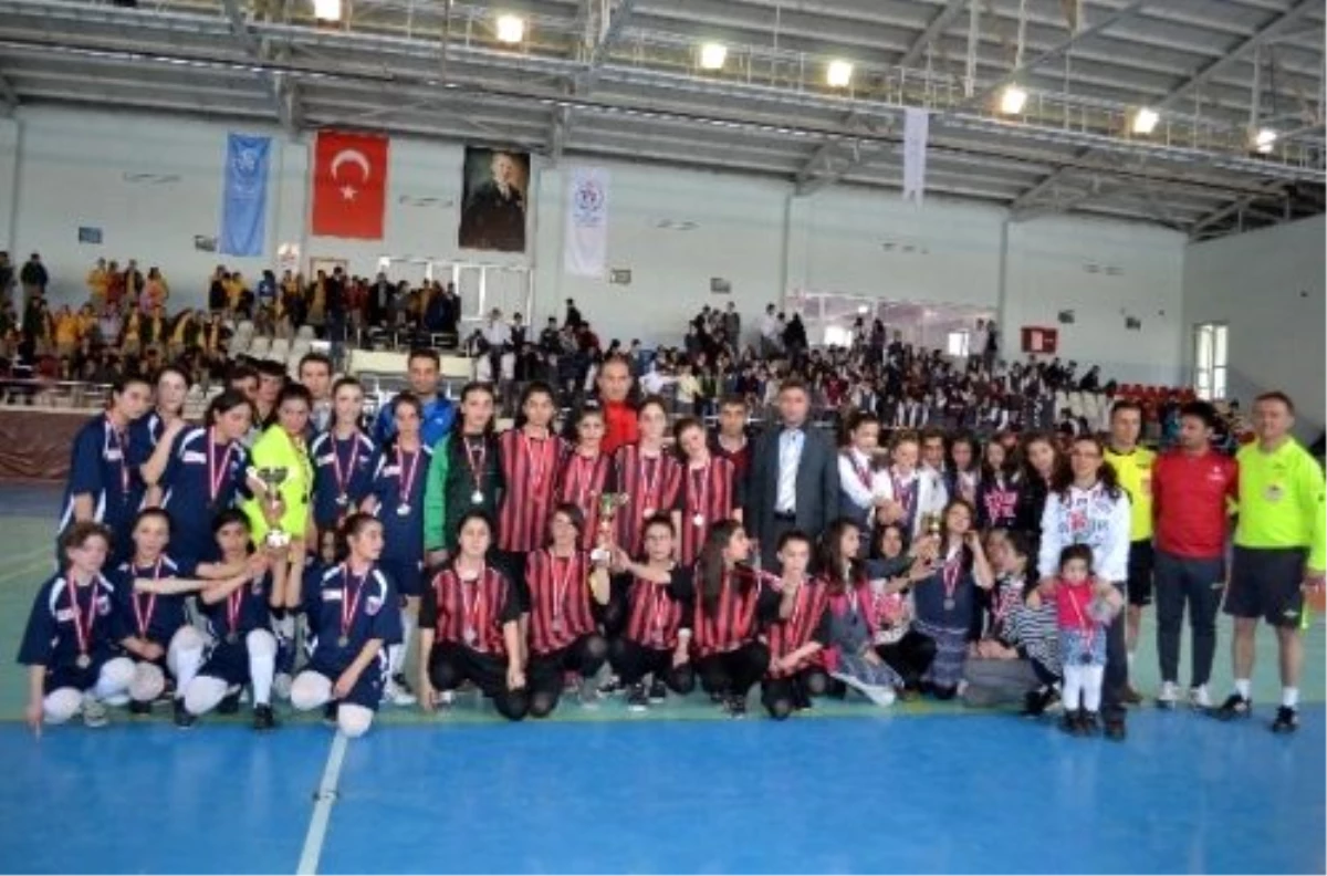 Erzurum "Yıldızlar Futsal İl Birinciliği" Müsabakaları